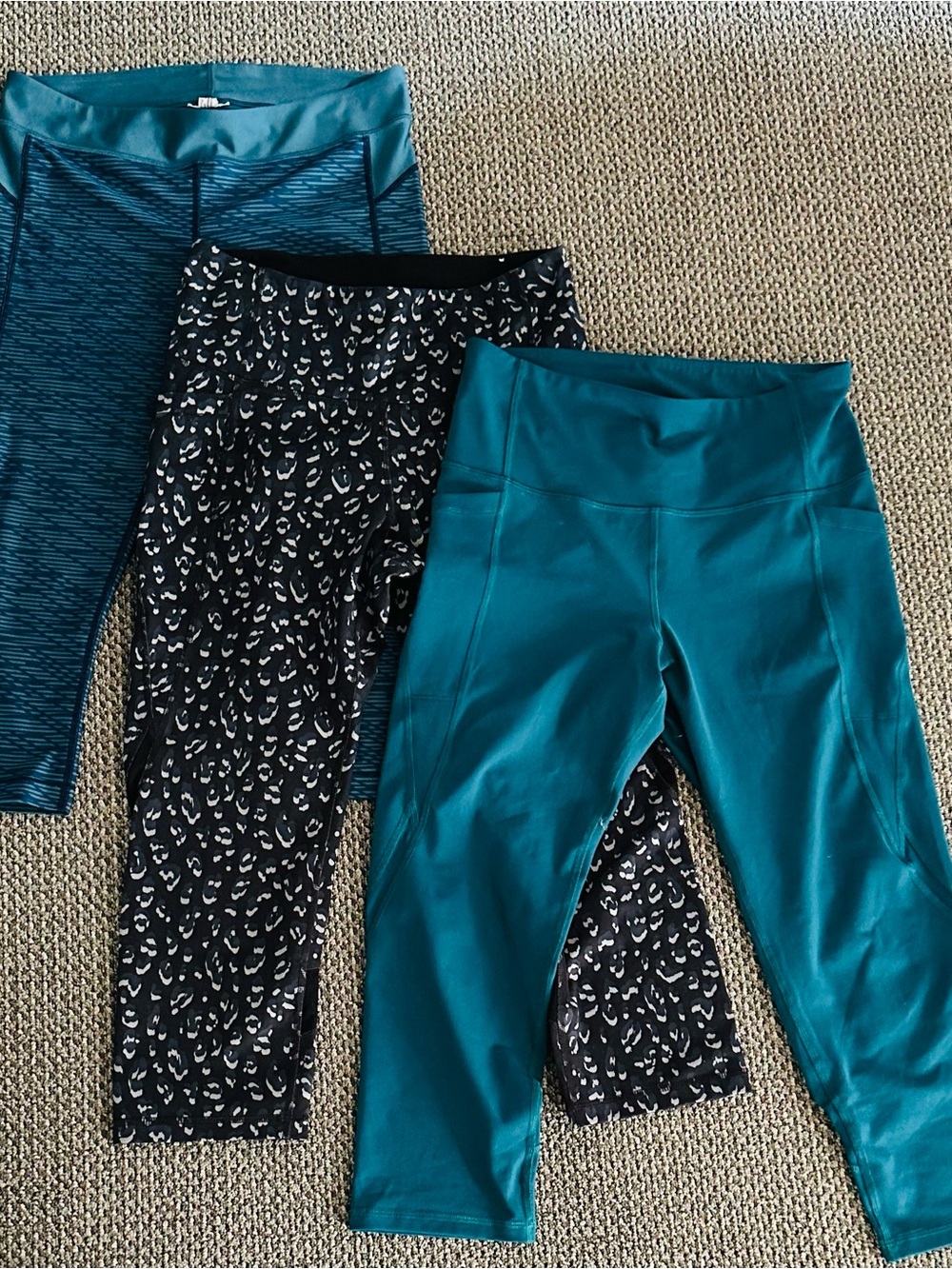 Old Navy Active Workout Capri Leggings Bundle